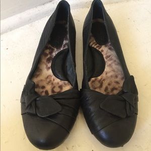 Born Leather Ballet Flat